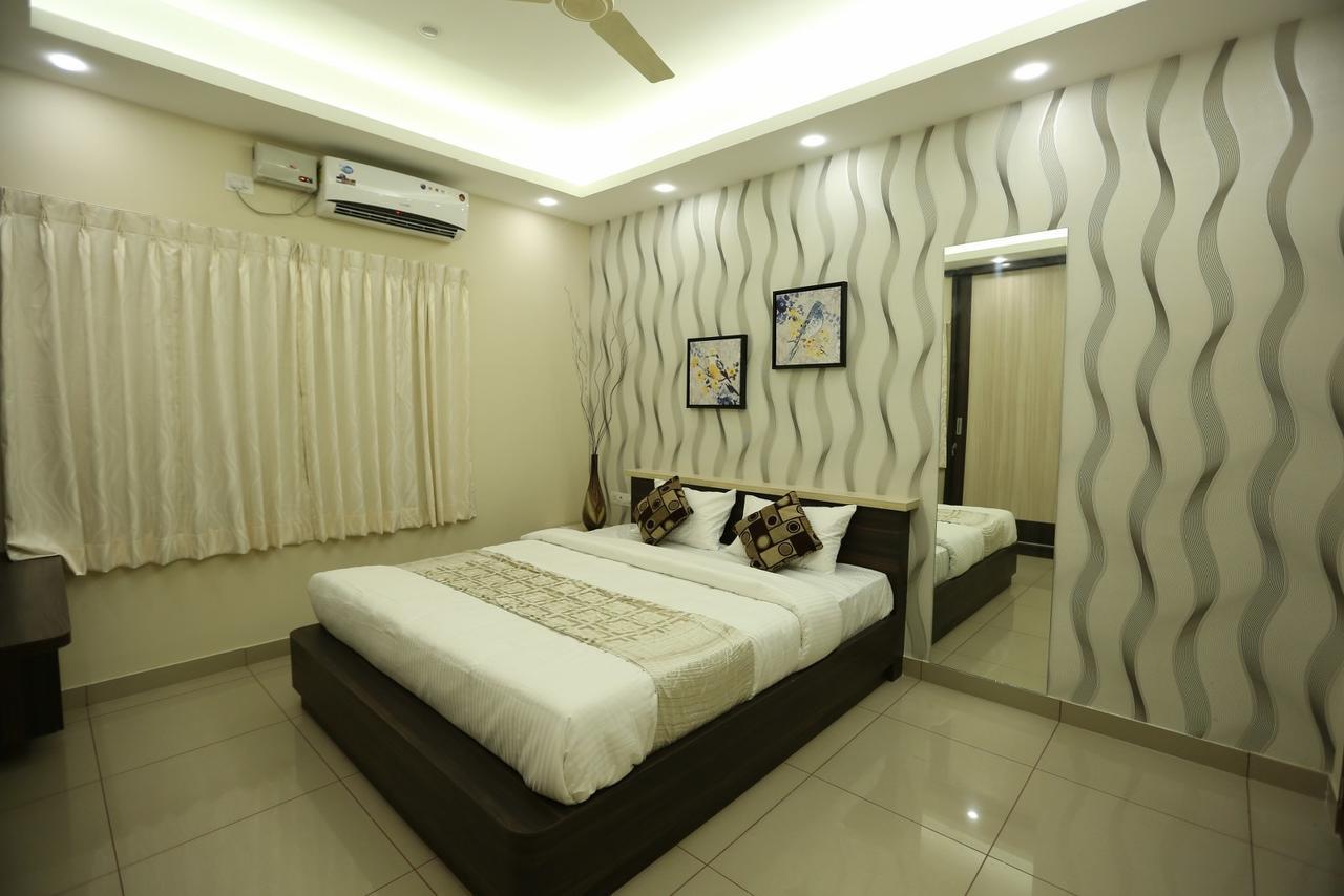 Benaka Suites Μπανγκαλόρ Εξωτερικό φωτογραφία