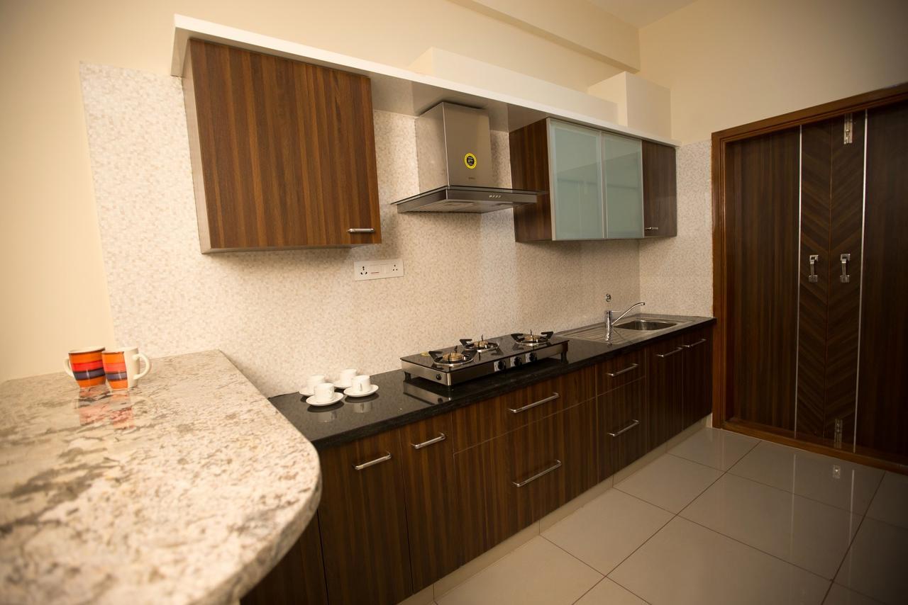 Benaka Suites Μπανγκαλόρ Εξωτερικό φωτογραφία