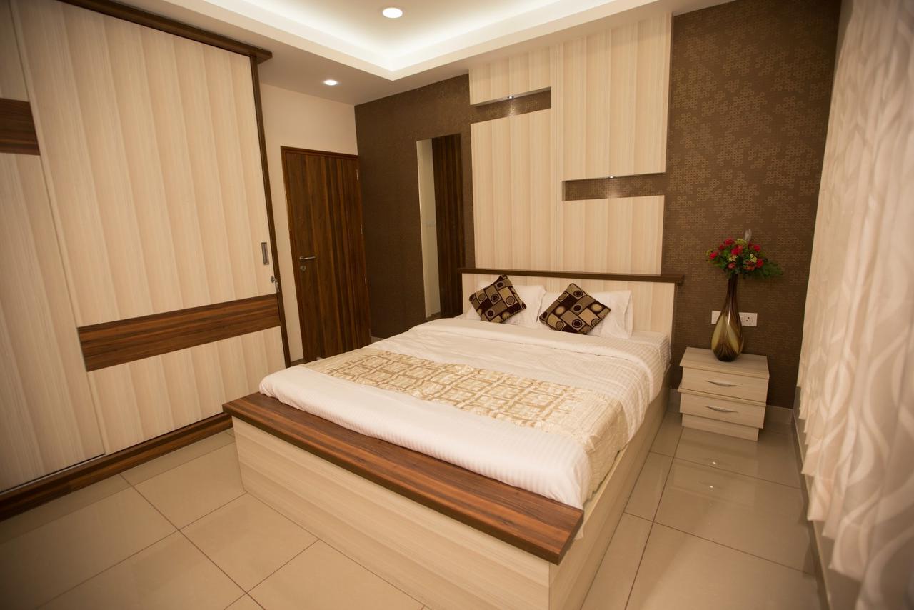 Benaka Suites Μπανγκαλόρ Εξωτερικό φωτογραφία