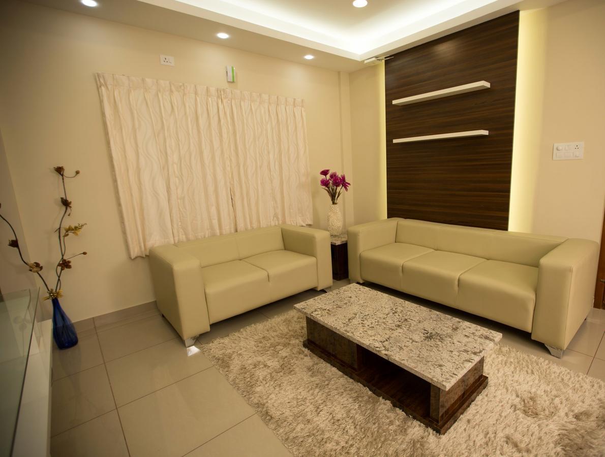 Benaka Suites Μπανγκαλόρ Εξωτερικό φωτογραφία